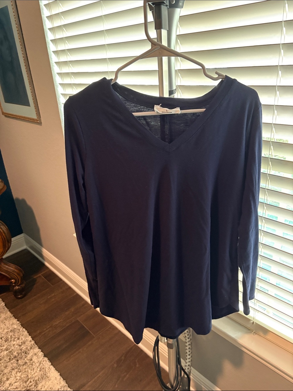 Zenana Outfitters Navy V-Neck Long Sleeve Top